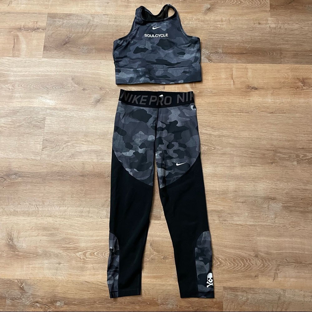 SoulCycle x Nike Pro workout set
